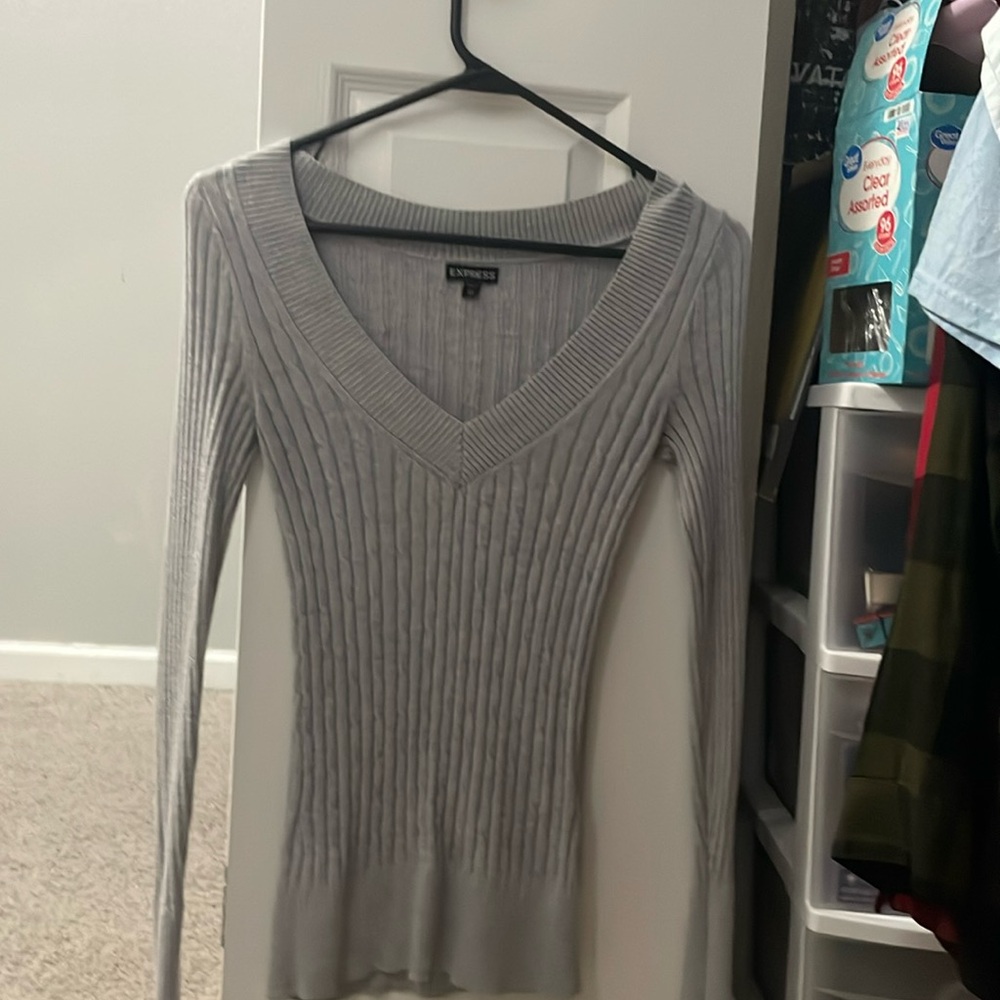 Tops from expressss